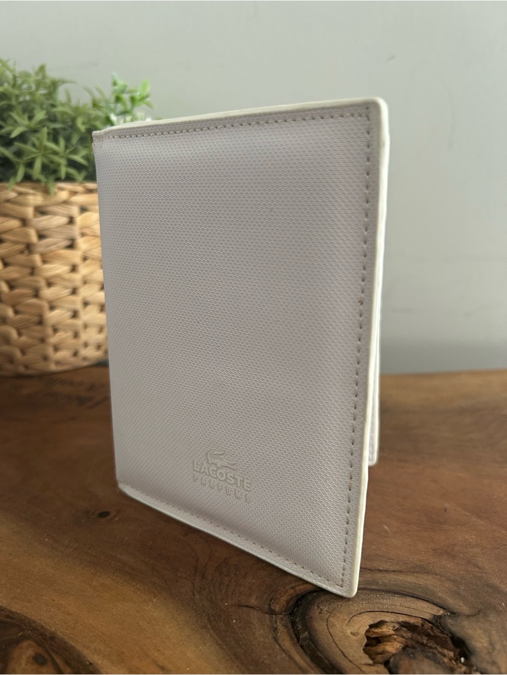 Lacoste White Embossed Parfums Travel Wallet New Clean